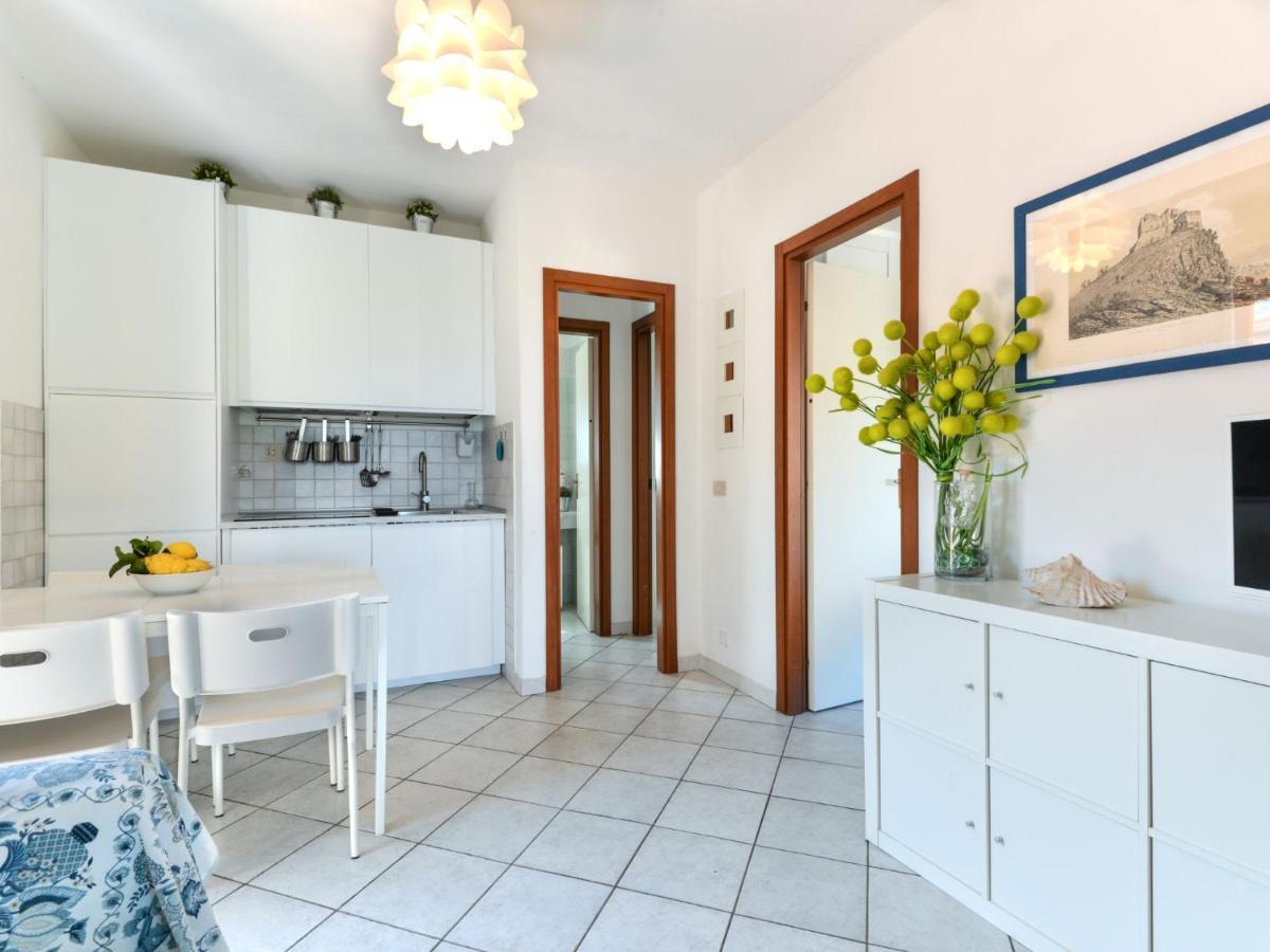 Apartment Altaluna-6 By Interhome Nisporto Kültér fotó